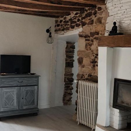 Maison De Campagne Seiches-sur-le-Loir Exterior foto