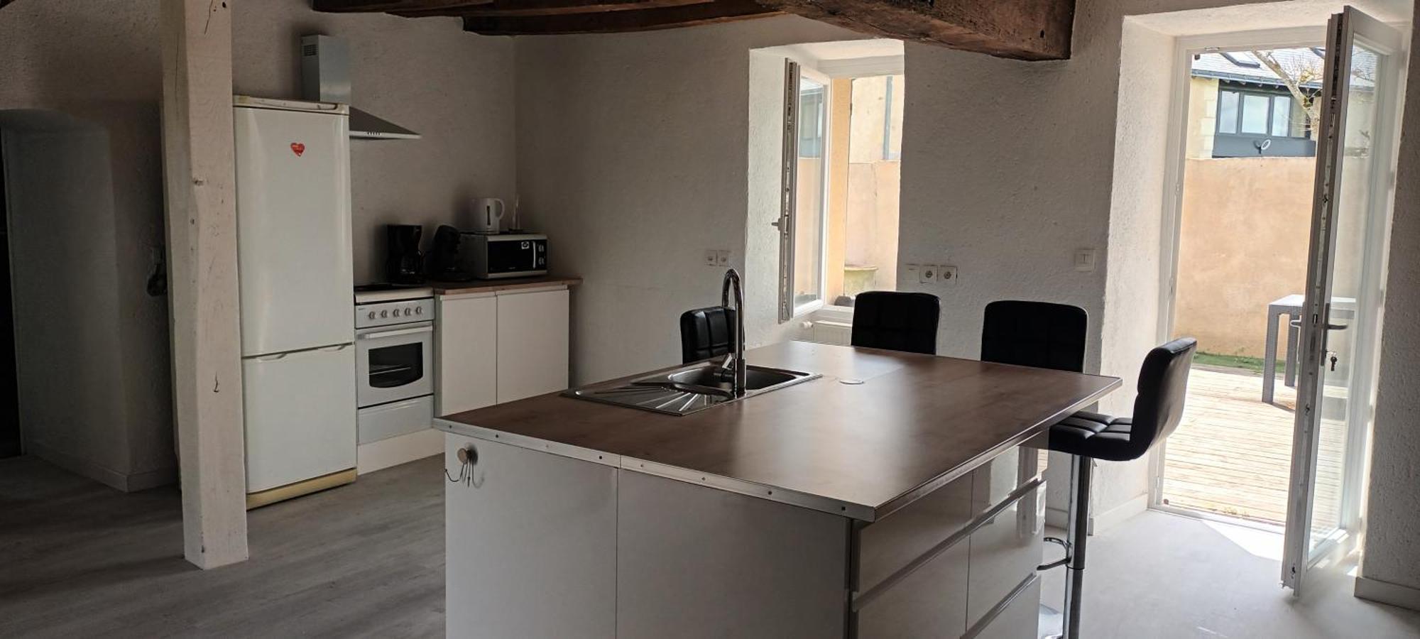 Maison De Campagne Seiches-sur-le-Loir Exterior foto